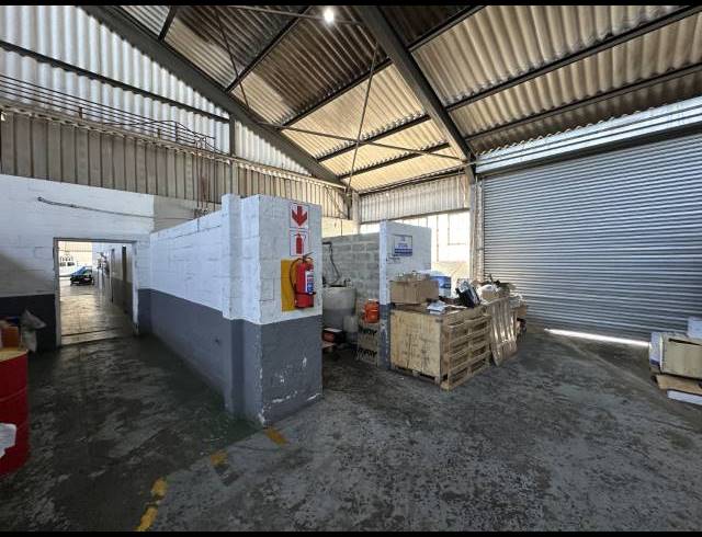 2,200M² WAREHOUSE TO LET IN KRAAIFONTEIN INDUSTRIA